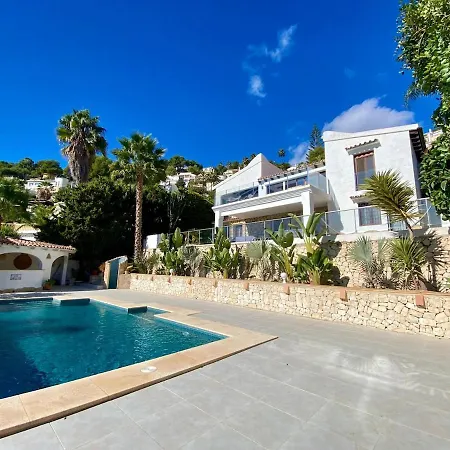 Апартаменты Beautiful With Splendid View And Private Pool *