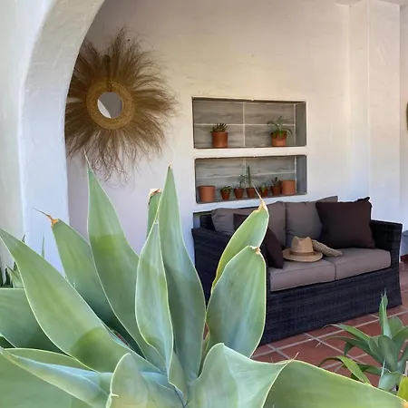 Beautiful With Splendid View And Private Pool *